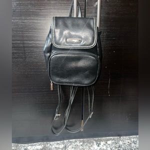 EUC Vintage Unbranded Black Leather Mini Backpack